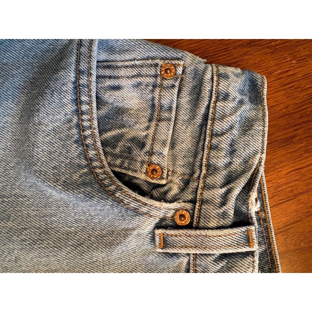 Rare vtg Levi's 550 Jeans Women's 10 USA Made Light Wash Tapered leg Relaxed 90s - Picture 16 of 16